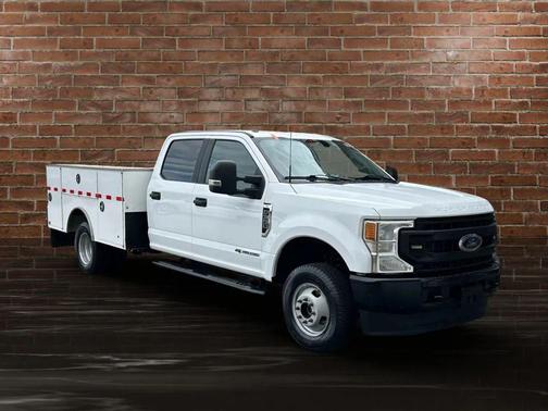 2022 Ford F-350 XL