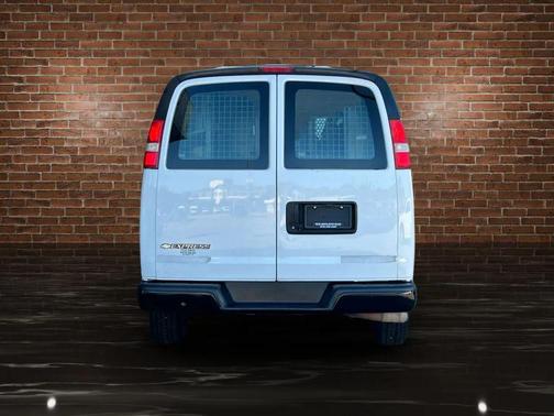 2018 Chevrolet Express 2500 Work Van