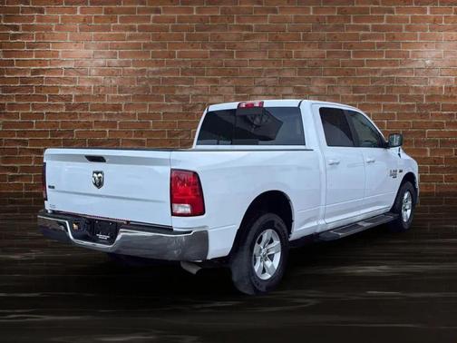 2019 RAM 1500 SLT