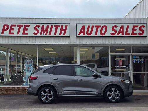 2023 Ford Escape ST-Line