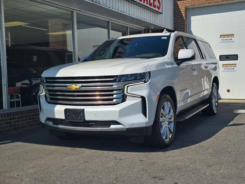 2021 Chevrolet Suburban 4WD High Country