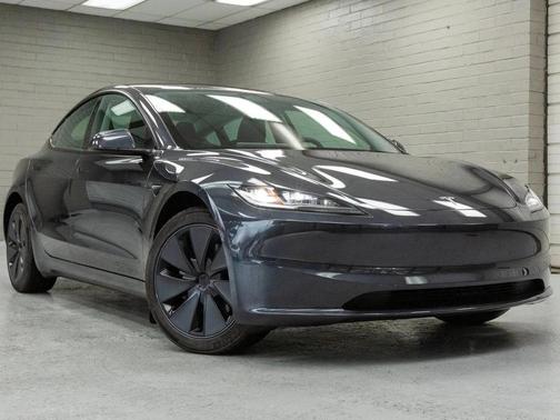 2025 Tesla Model 3 Long Range