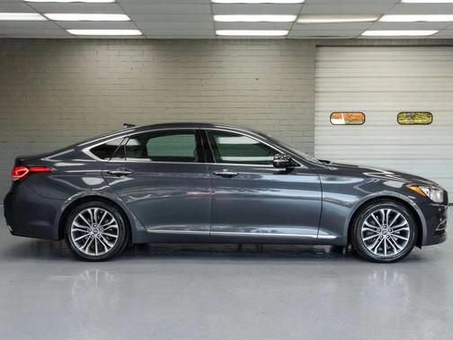 2017 Genesis G80 3.8