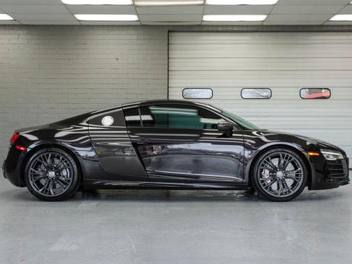 2015 Audi R8 5.2 plus