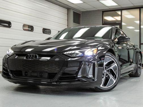 2023 Audi RS e-tron GT quattro