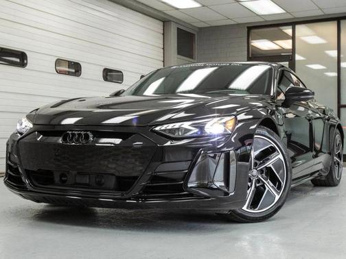2023 Audi RS e-tron GT quattro