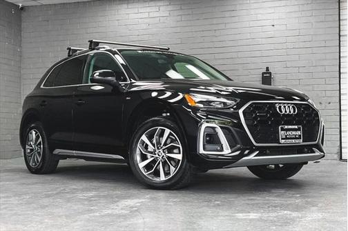 2022 Audi Q5 45 S line Premium