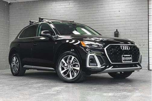 2022 Audi Q5 45 S line Premium