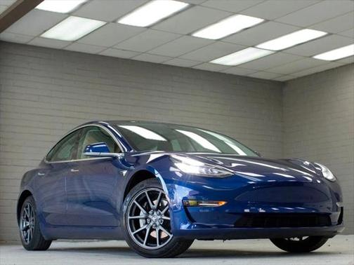 2019 Tesla Model 3 Long Range