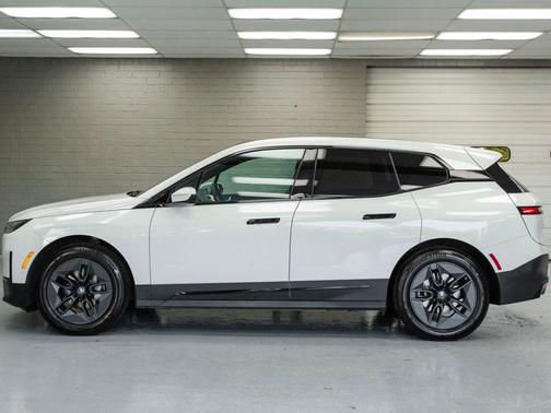 2024 BMW iX xDrive50