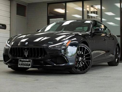 2022 Maserati Ghibli Modena Q4 3.0L