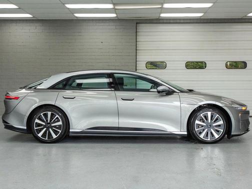 Cosmos Silver Metallic 2023 Lucid Air Grand Touring