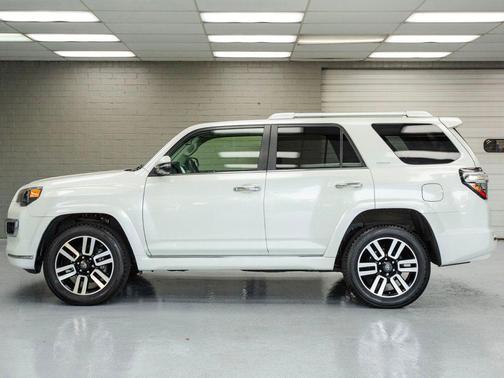 2020 Toyota 4Runner Limited