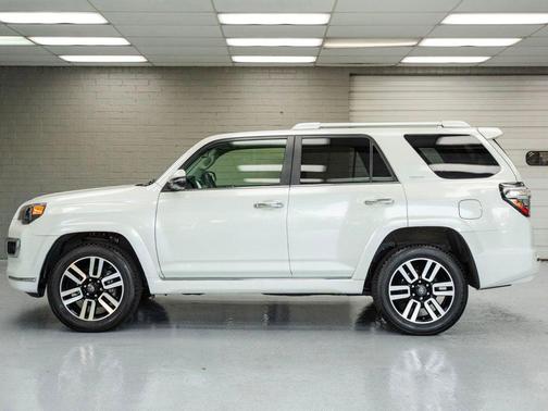2020 Toyota 4Runner Limited