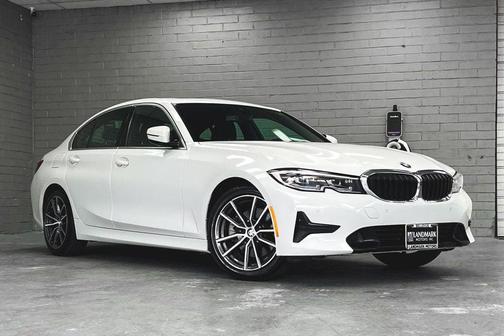 2020 BMW 330 330i