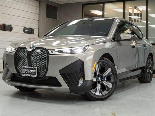 2023 BMW iX M60