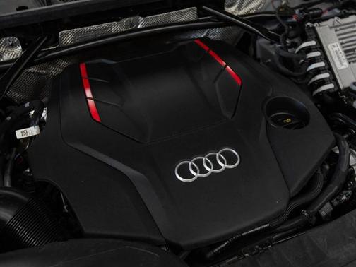 Chronos Gray Metallic 2024 Audi SQ5 3.0T Prestige