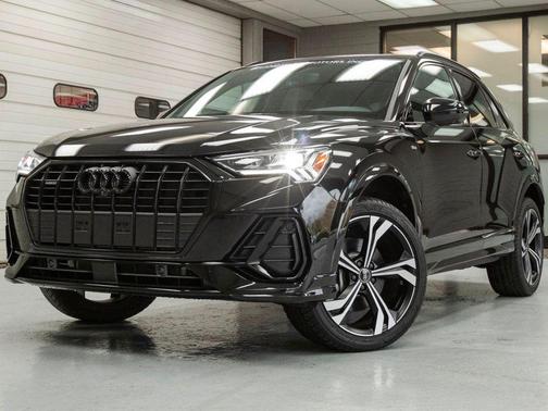 2024 Audi Q3 45 S line Premium Plus