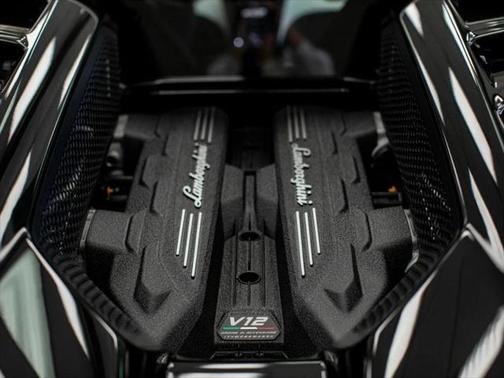 2024 Lamborghini Revuelto Coupe