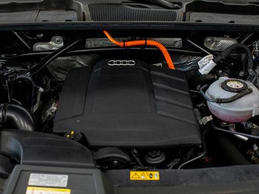 2021 Audi Q5 Premium Plus 55 TFSI e quattro