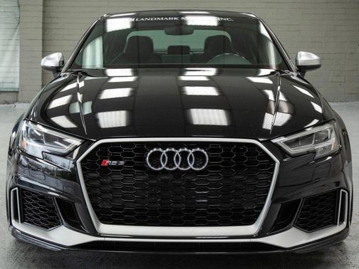 Mythos Black Metallic 2017 Audi RS 3 2.5T