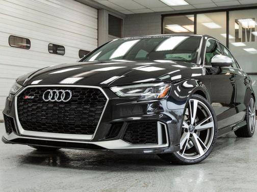 Mythos Black Metallic 2017 Audi RS 3 2.5T