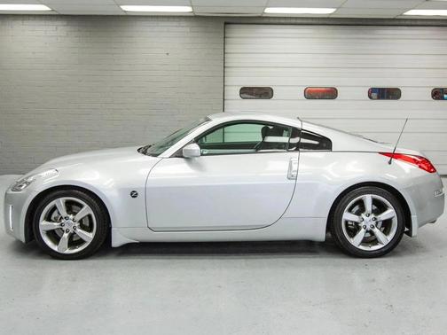 2007 Nissan 350Z 2dr Coupe Manual