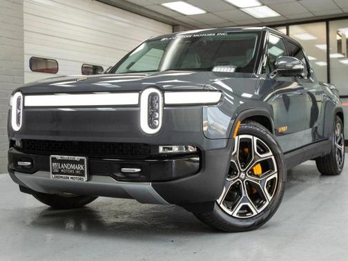 2022 Rivian R1T Adventure