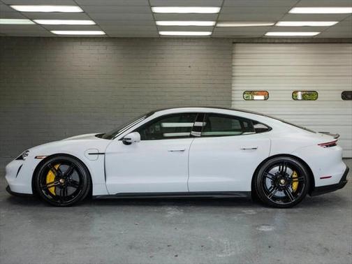 2021 Porsche Taycan Turbo S Sedan