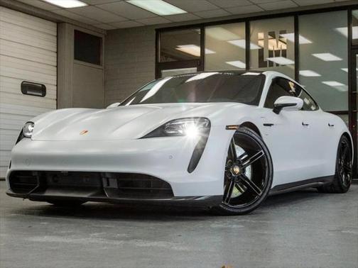 2021 Porsche Taycan Turbo S Sedan
