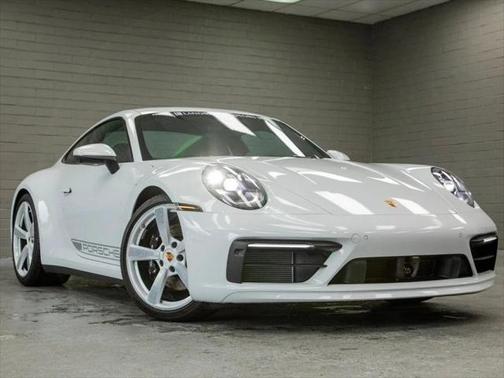 2022 Porsche 911 Carrera S
