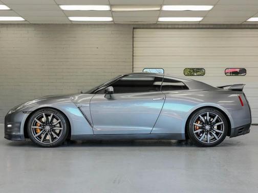 Not Specified 2014 Nissan GT-R Premium