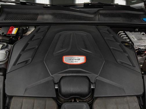 2020 Porsche Cayenne Turbo
