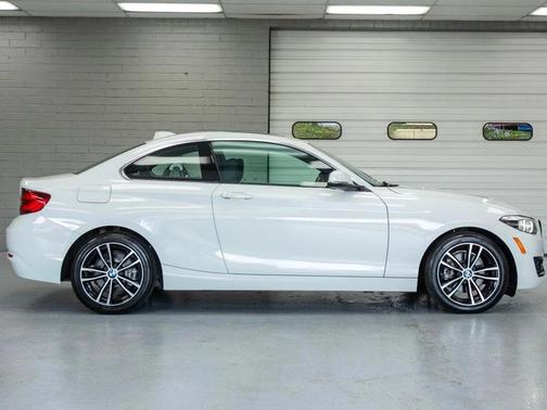 Alpine White 2020 BMW 230 230i