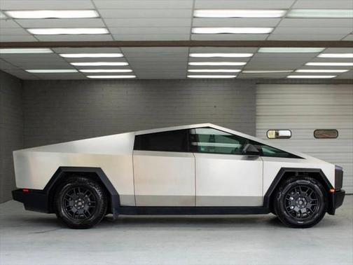 2024 Tesla Cybertruck AWD