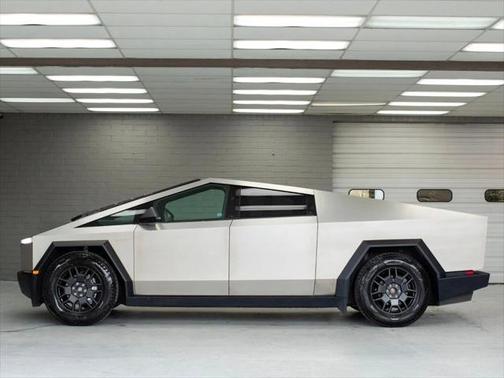 2024 Tesla Cybertruck AWD
