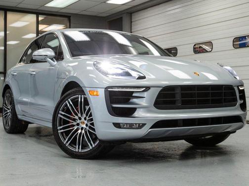 2017 Porsche Macan GTS