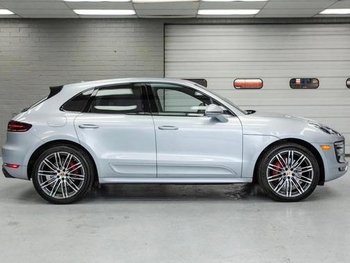 2017 Porsche Macan GTS
