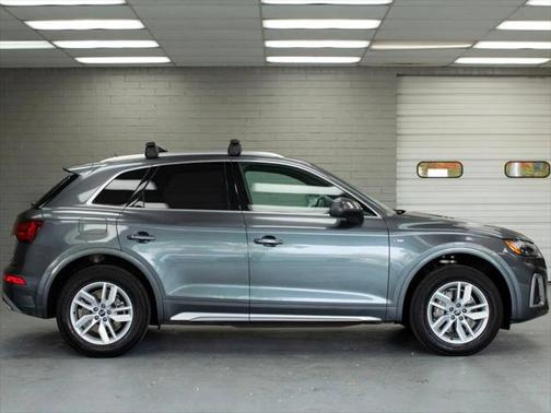 2022 Audi Q5 45 S line Premium