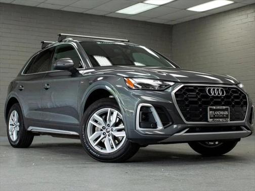 2022 Audi Q5 45 S line Premium
