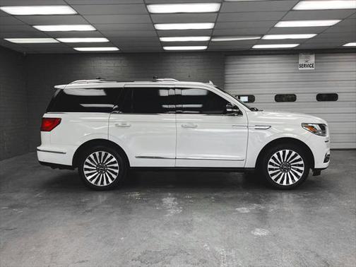 2021 Lincoln Navigator Reserve