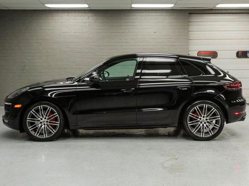 2017 Porsche Macan GTS