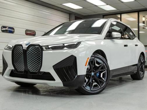 2024 BMW iX M60