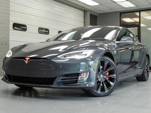 Midnight Silver Metallic 2019 Tesla Model S P100D