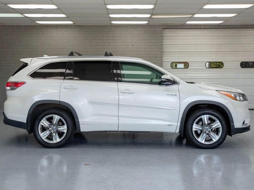2016 Toyota Highlander Hybrid Limited