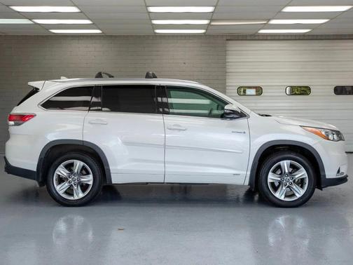 2016 Toyota Highlander Hybrid Limited
