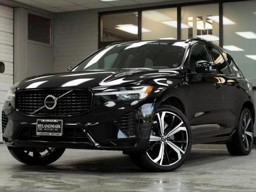 2022 Volvo XC60 Recharge Plug-In Hybrid T8 R-Design