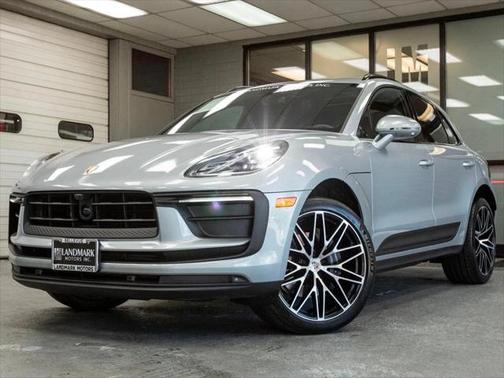 2024 Porsche Macan Base