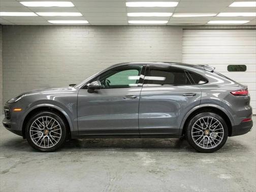 2021 Porsche Cayenne Coupe AWD