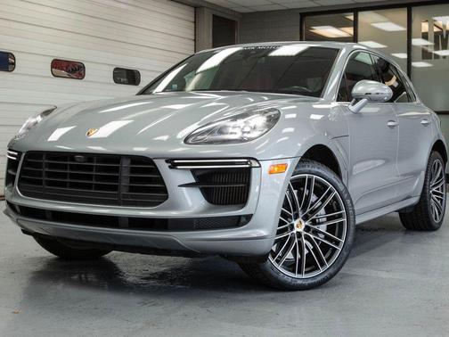 2021 Porsche Macan Turbo